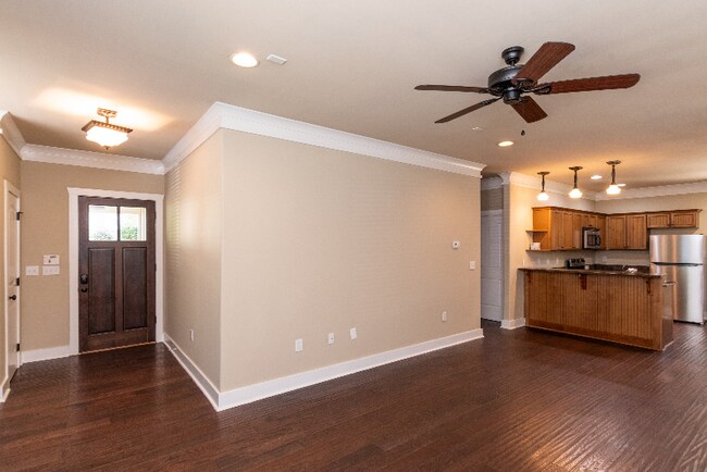 Foto del edificio - 101 West Ln