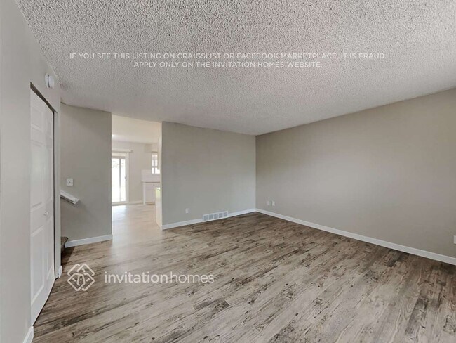 Building Photo - 2557 S Memphis Way