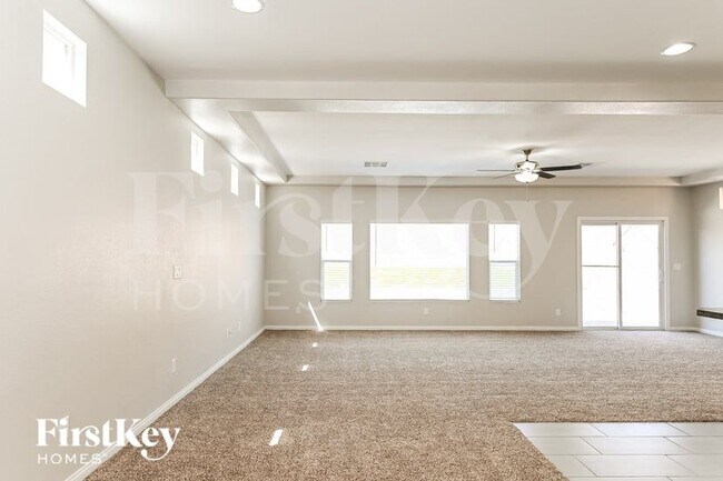 Foto del edificio - 7279 River Star Ct