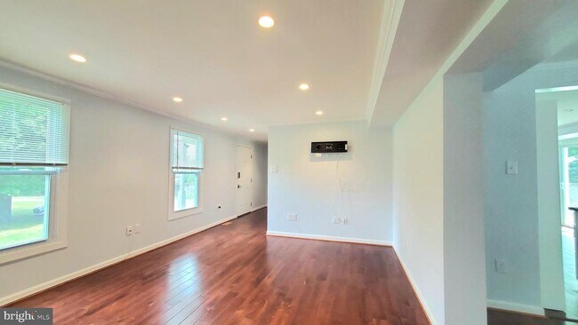 Foto del edificio - 7810 Muncaster Mill Rd