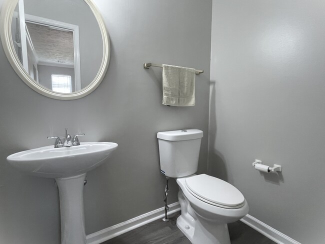 Building Photo - 388 Oak Harbor Trl
