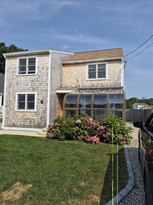 Building Photo - 10 Breakwater Ct