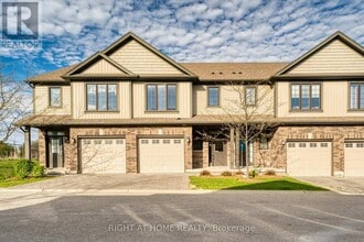 Building Photo - 1030 Oakcrossing Gate
