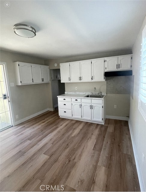 Building Photo - 9702 Redfern Ave