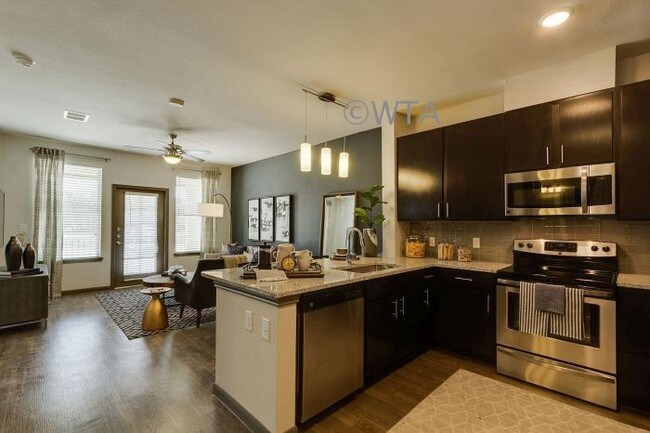 Building Photo - 2 bedroom in San Antonio TX 78257