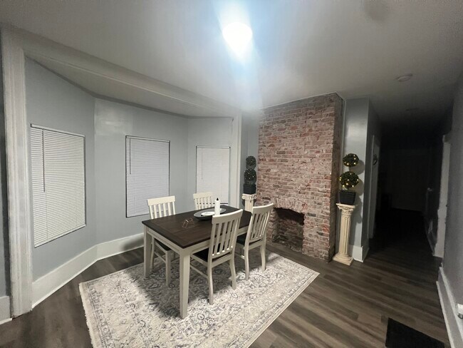 Dining Room - 16 18th St
