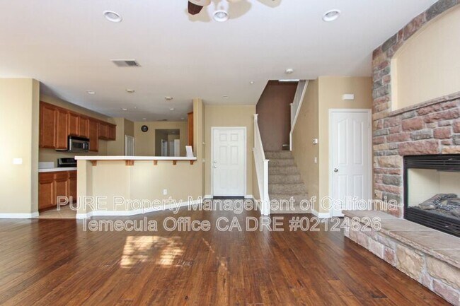 Foto del edificio - 36308 Cosimo Ln