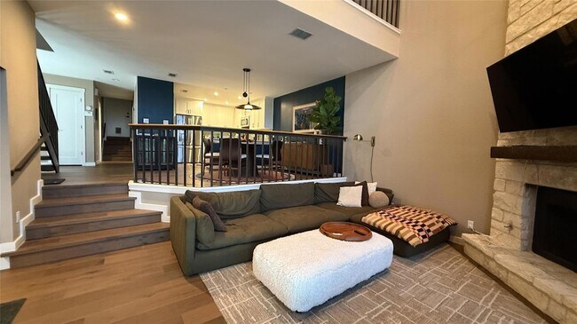 Foto del edificio - 1321 Spyglass Dr