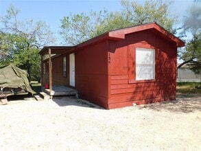 Building Photo - 136 Bullfrog Holler Rd