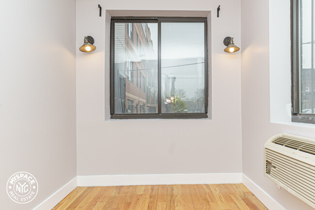 Building Photo - 1599 Bergen St