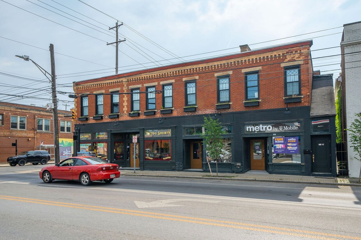 Primary Photo - 960-968 Parsons Ave and 531-535 Whittier S...