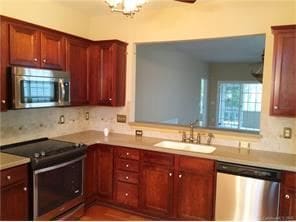 Building Photo - 3097 Azalea Dr
