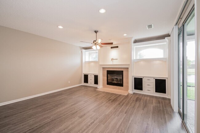 Building Photo - 187 S Arabella Way