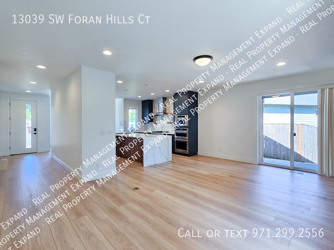 Building Photo - 13039 SW Foran Hills Ct