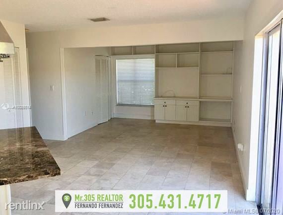 Building Photo - 3 br, 2 bath House - 8902 SW 4th Ln