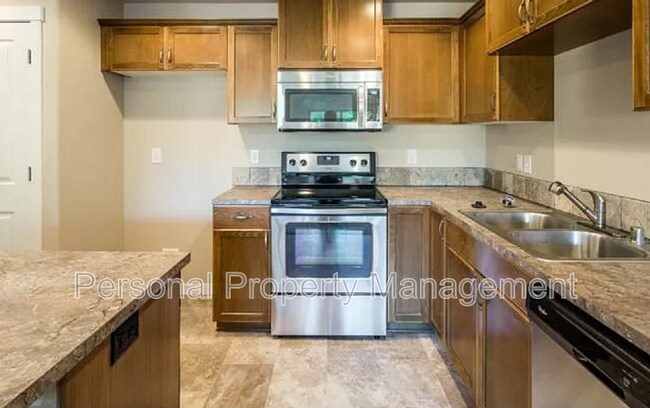 Foto del edificio - 5914 NE 71st Ave