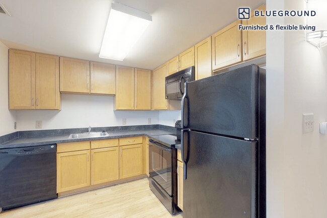 Foto del edificio - 1203 Fidler Ln