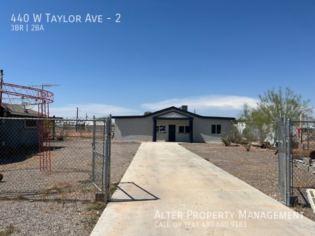 Foto del edificio - 440 W Taylor Ave