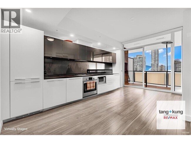 Photo du bâtiment - 6383 McKay Ave