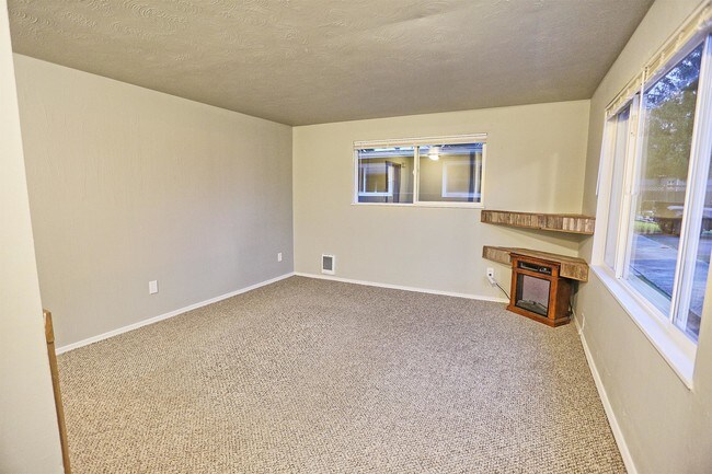 Foto del edificio - 1492 Main St