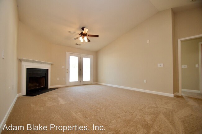 Building Photo - 9121 McDowell Creek Ct