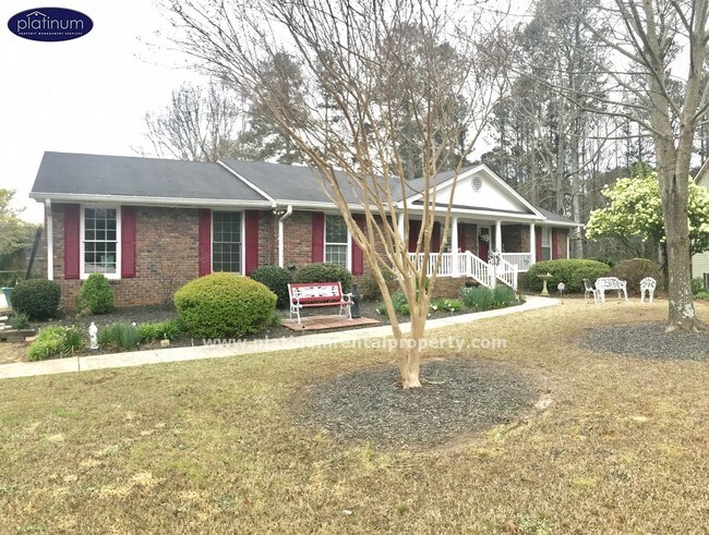 Building Photo - 4664 Ferncroft Ct SW
