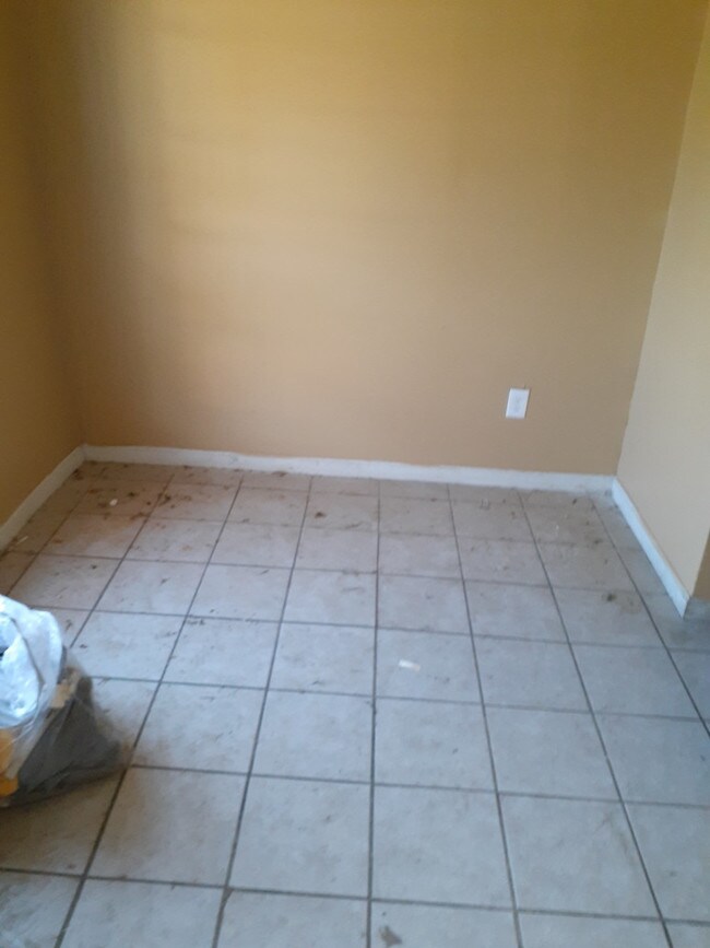 Building Photo - 3414 Pine Ridge Lane