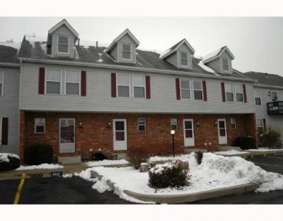 Primary Photo - Clinic Court Apartments