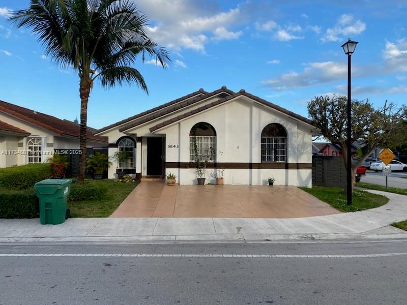 Foto principal - 8143 SW 160th Ave