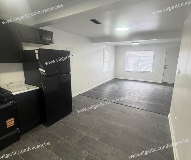 Foto del edificio - Newly Renovated 3-Bedroom • 1-Bathroom Home