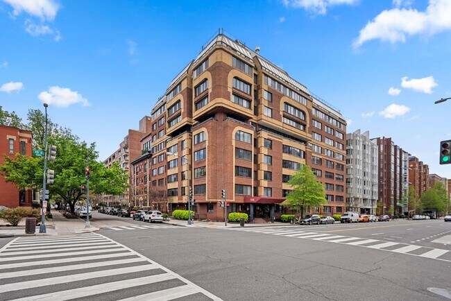 Foto del edificio - 1245 13th St NW