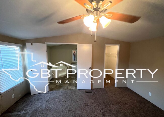 Foto del edificio - Single Wide