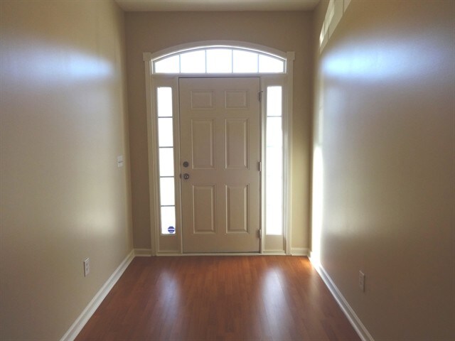 Building Photo - 106 Meadowvale Ln