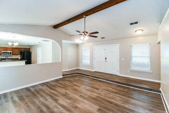 Foto del edificio - 7619 Jeremy David Ln