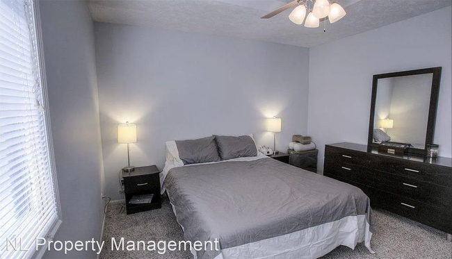 Foto del edificio - 3 br, 2 bath House - 8217 S 152nd St