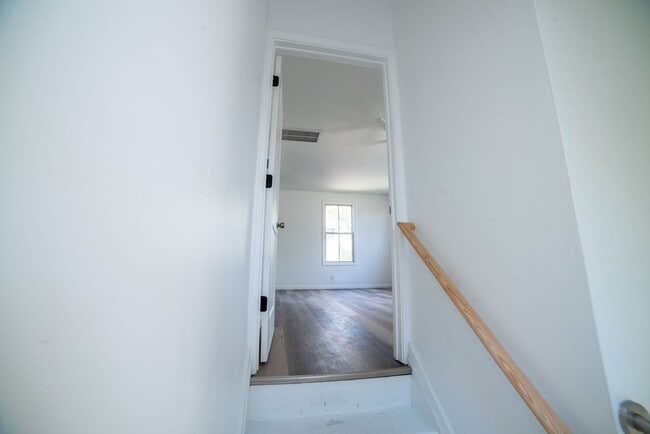 Foto del edificio - 107 N 13th St
