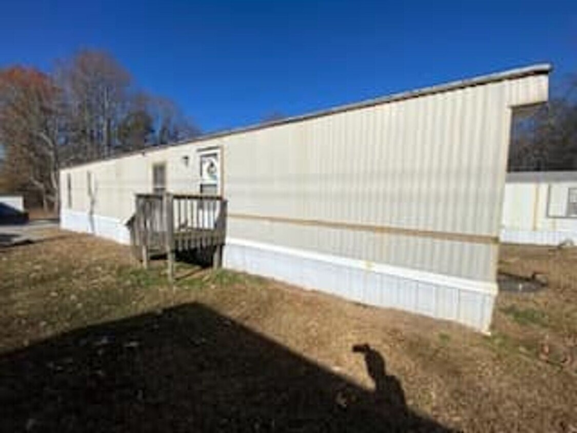 Primary Photo - 2/2 IN Rutherford County, NC