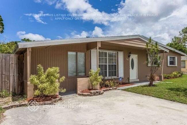 Building Photo - 3101 SW 37th Terrace