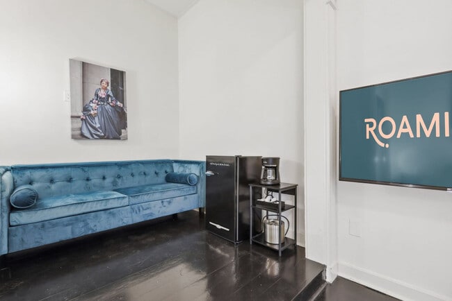 Building Photo - 508 Chartres St