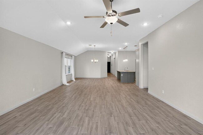 Foto del edificio - 105 Greenway Dr