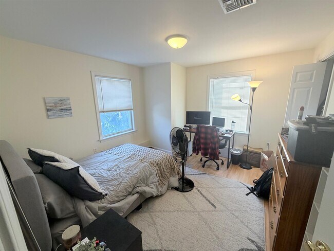 Foto del edificio - 3 Kent Ct