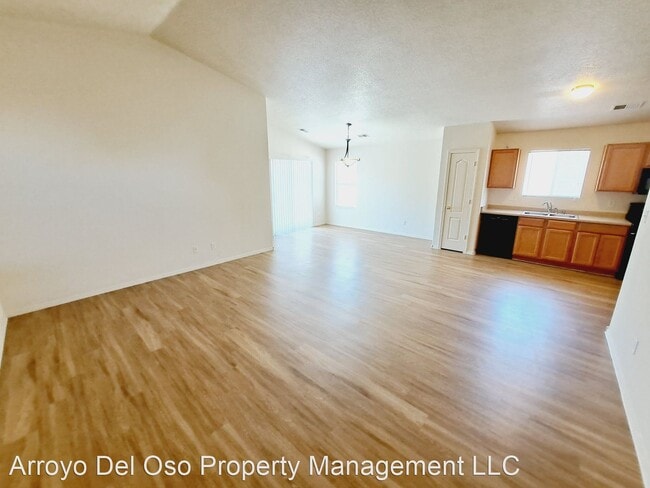 Building Photo - 3 br, 2 bath House - 751 Deerbrush Court SW