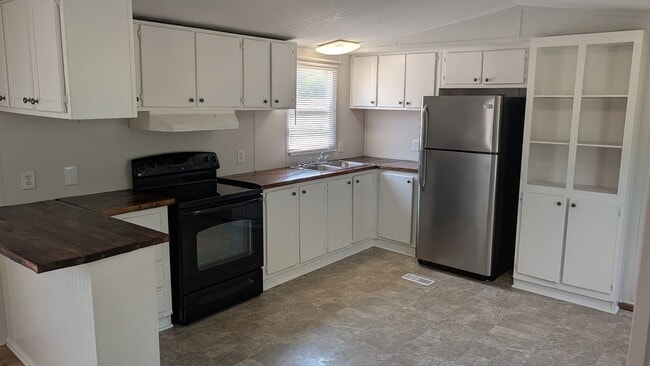 Building Photo - 3128 Mt Willen Rd