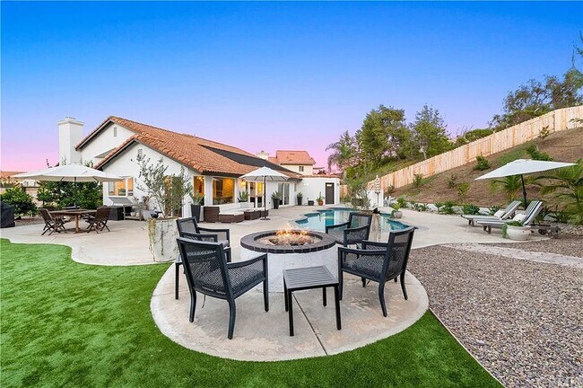 Building Photo - 5006 Sunrose Ct