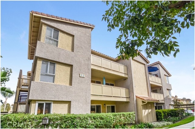 Building Photo - 52 Corniche Dr