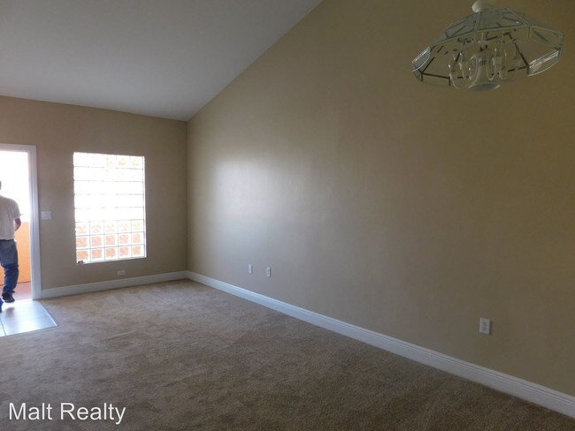 Building Photo - 4175 Castilla Cir
