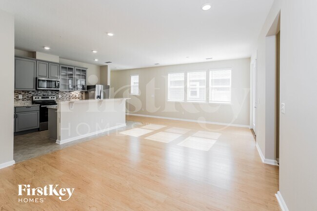 Building Photo - 9787 Bridgeway Ave