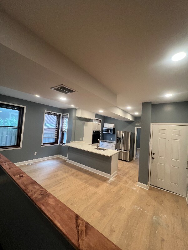 Foto del edificio - 809 N Harrison St