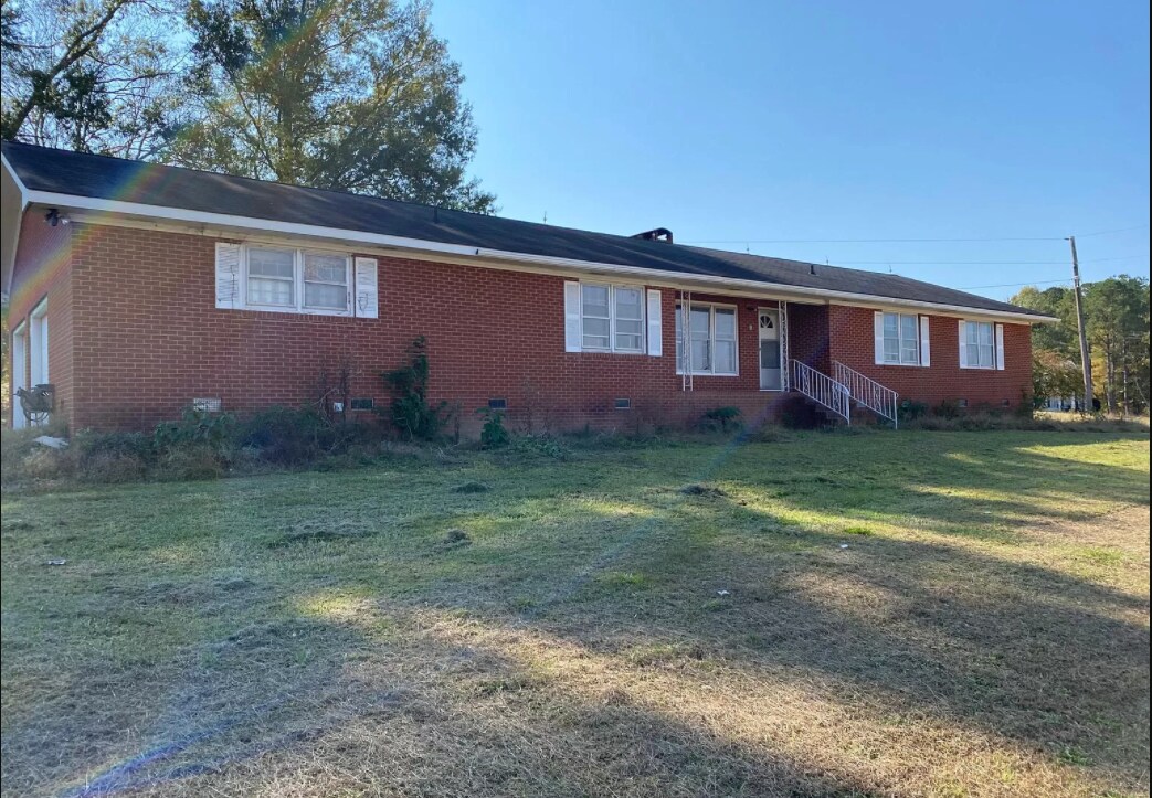 Primary Photo - 3445 Peebles Rd