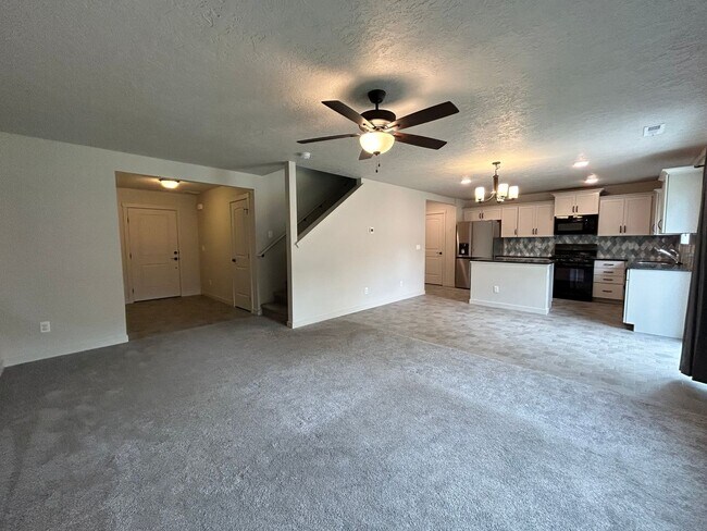 Building Photo - Charming Modern Home in the Heart of Boise